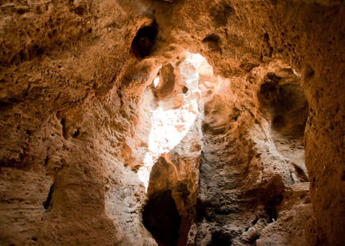 A picture of the Cave of Munits that represents a once in a lifetime thing to do in Los Angeles
