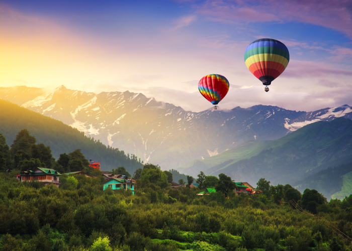 This is a picture of people enjoying hot air balloon rides in Los Angeles
